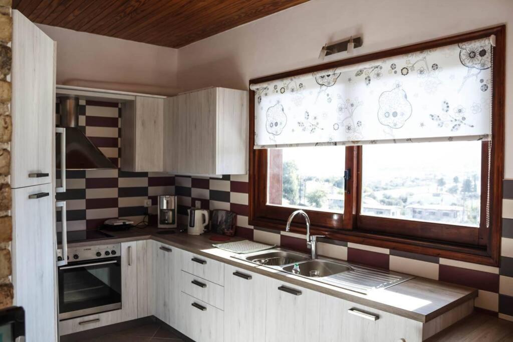 אקרטה Four Seasons Relaxing Villa מראה חיצוני תמונה
